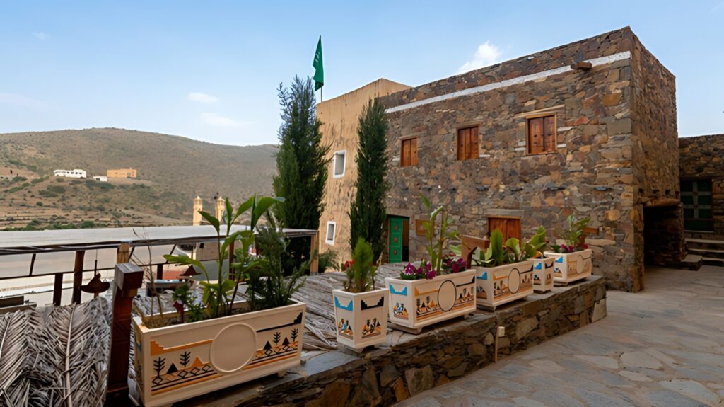 Abu Sarrah Palaces