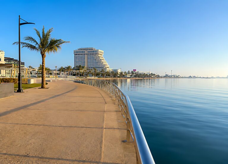 Middle Corniche Park