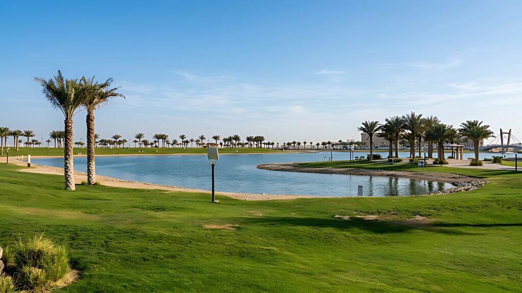 Modon Lake Park